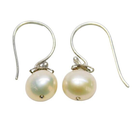 Pearl Dangle Fashion Earrings - Picture 1 of 3